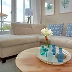 Annika - Penthouse Wg13 Mit Zwei Balkonen Und Ir-sauna شقة *