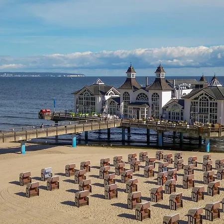 公寓 Annika - Penthouse Wg13 Mit Zwei Balkonen Und Ir-sauna *